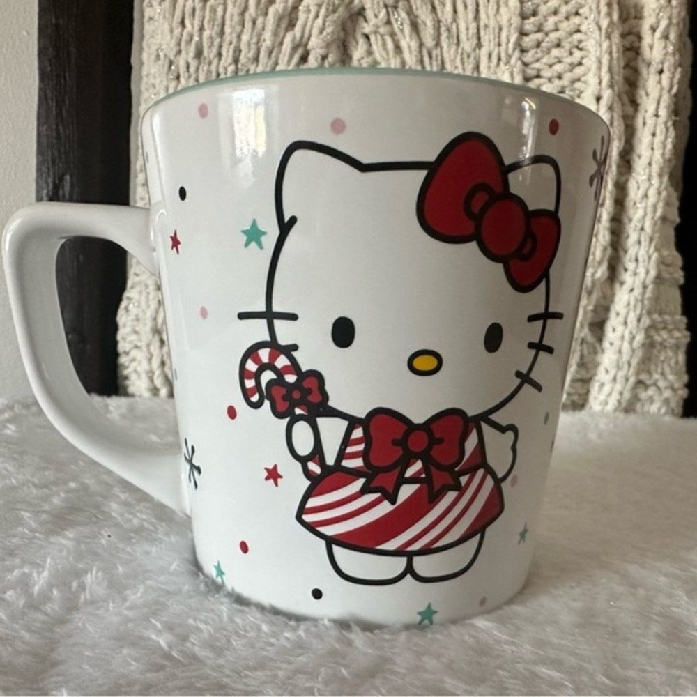 NWT Hello Kitty Mug